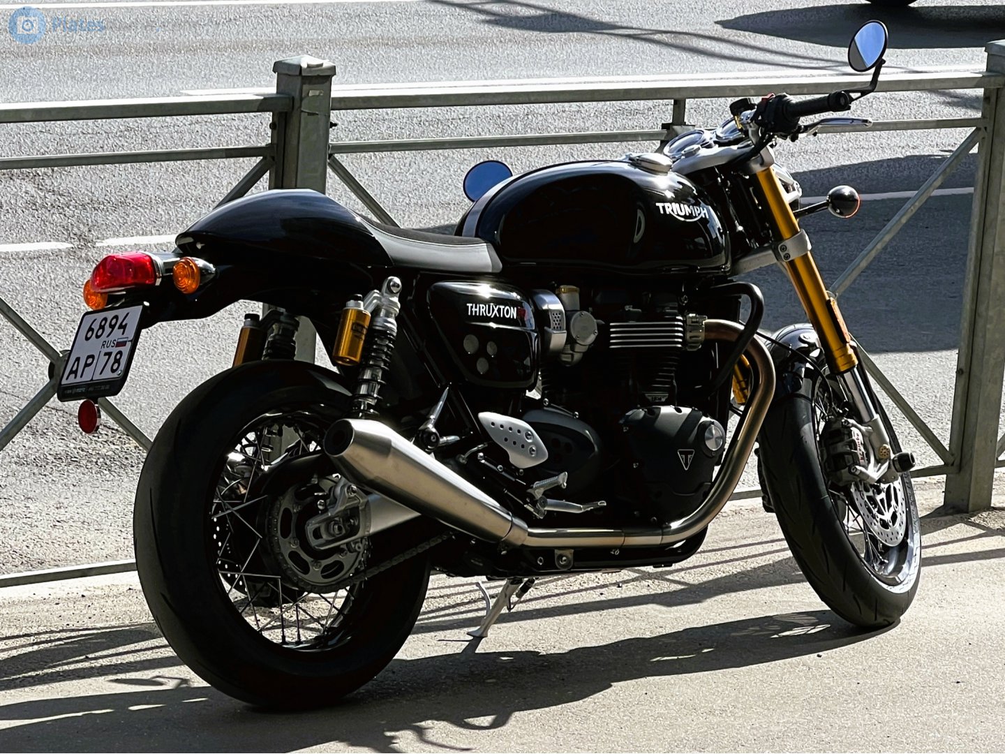 6894 ар 78, Triumph Motorcycles Thruxton 