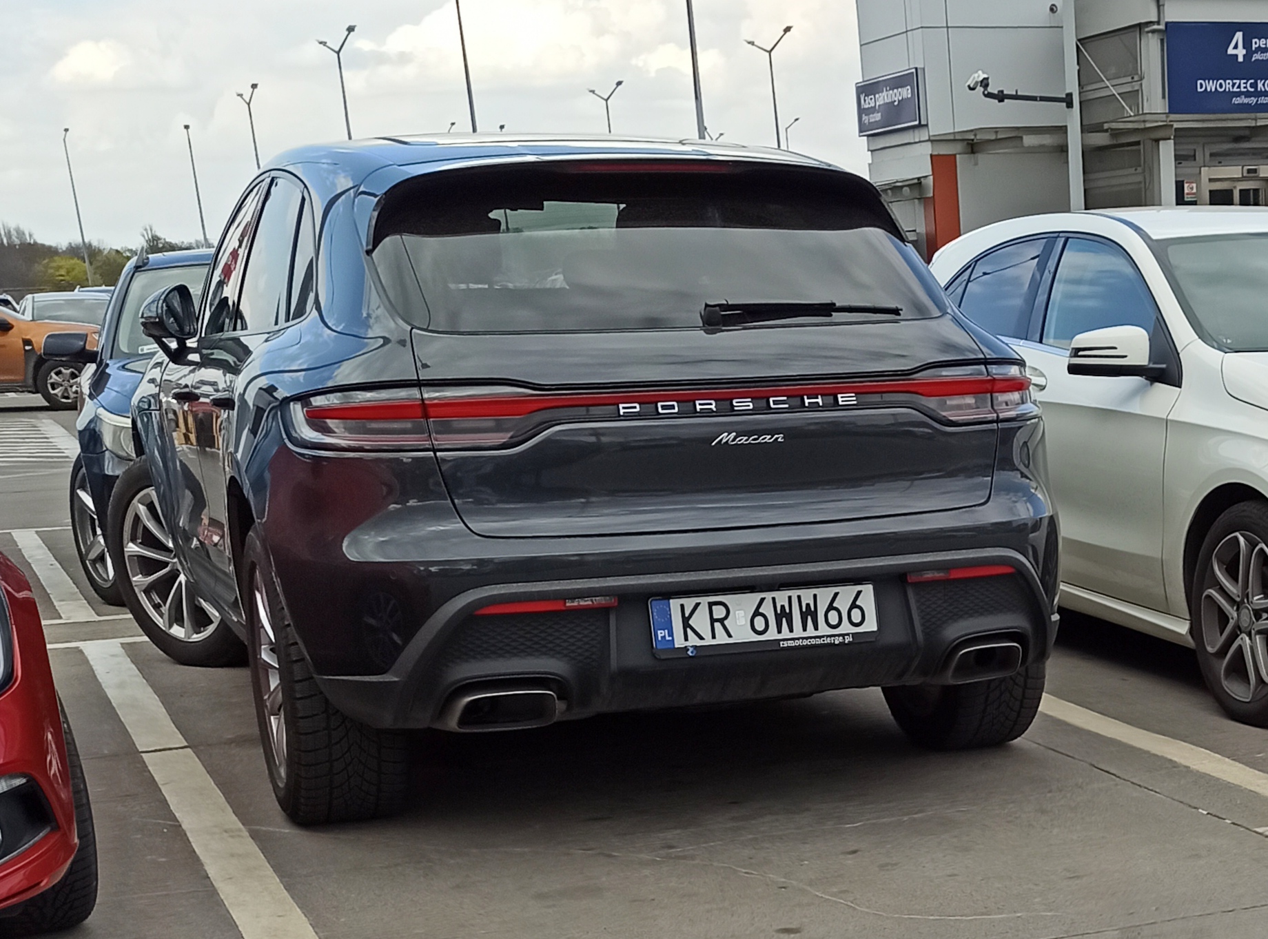 KR 6WW66, Porsche Macan 1st gen (95B), 2nd facelift, 2021–