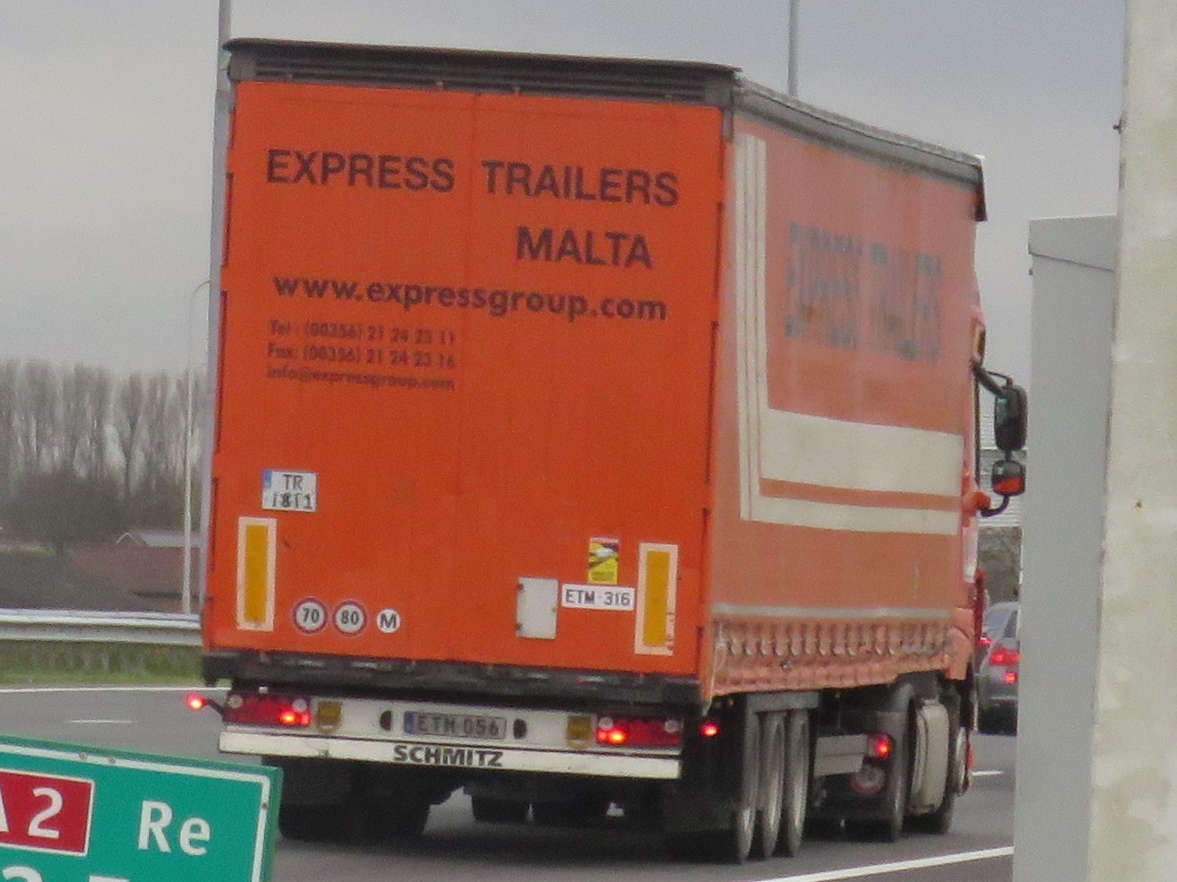 ETM 056, Schmitz SCS 