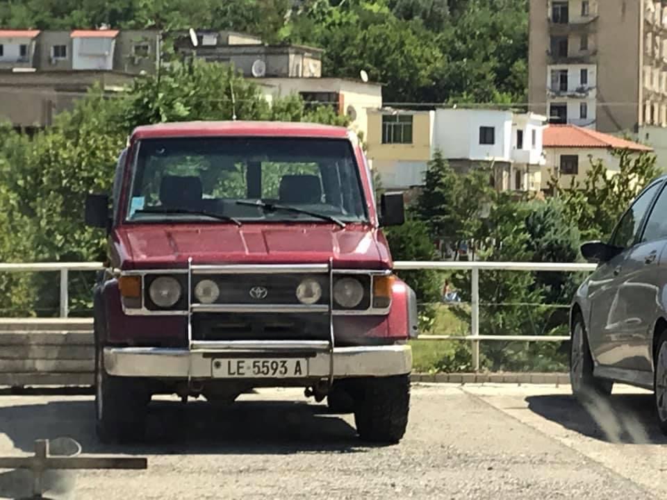 LE 5593 A, Toyota Land Cruiser Prado (J71–J73), 1985–1990