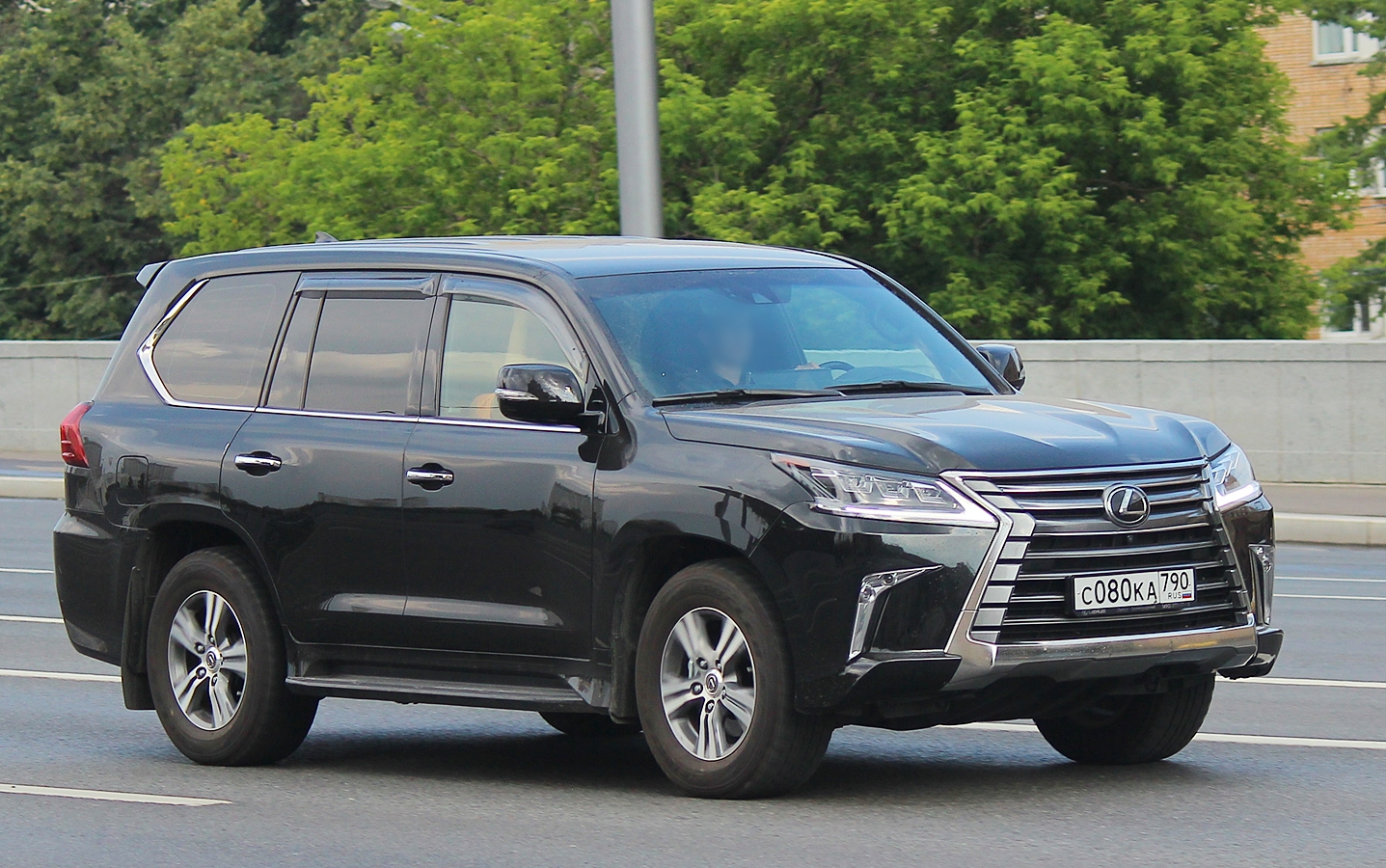 с 080 ка 790, Lexus LX 3rd gen (J200), 2nd facelift, 2015–2021