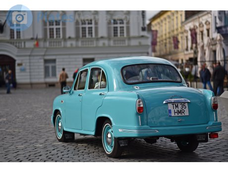 TM 35 HMR, Hindustan Ambassador