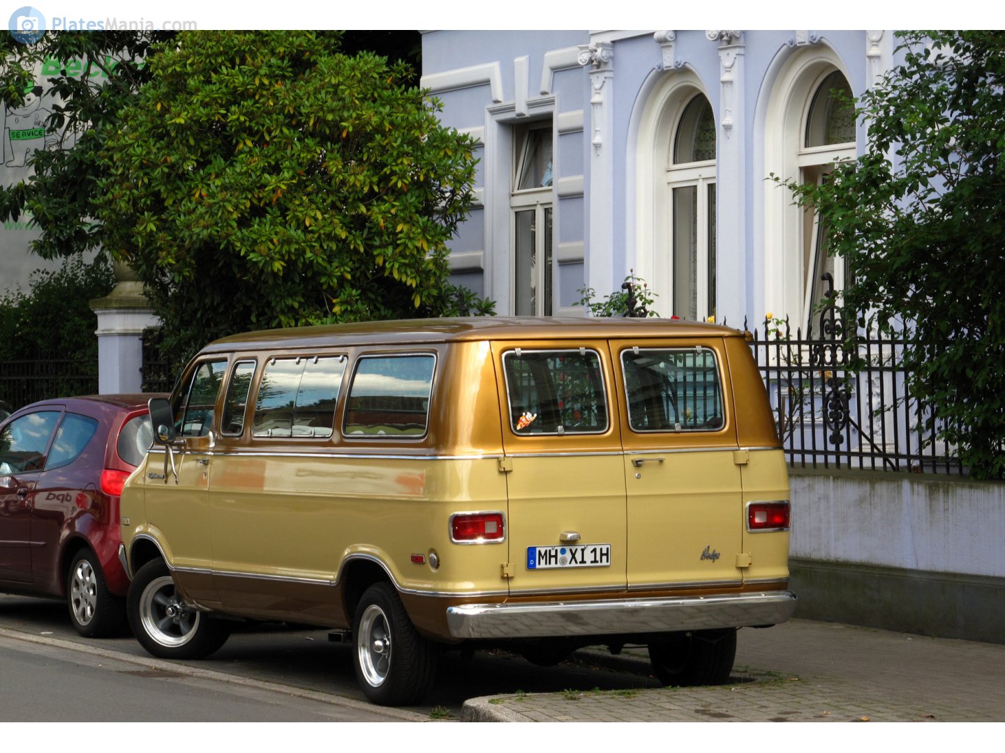 MH XI 1 H, Dodge Sportsman 