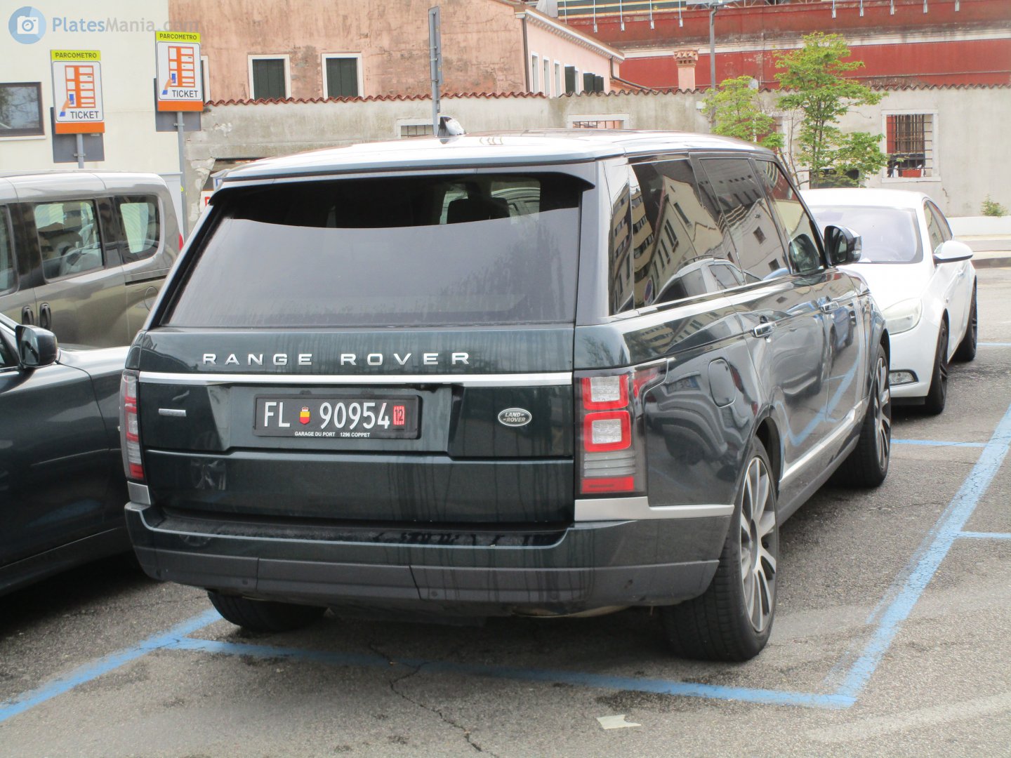 FL 90954, Land Rover Range Rover 4th gen (L405), 2012–2018