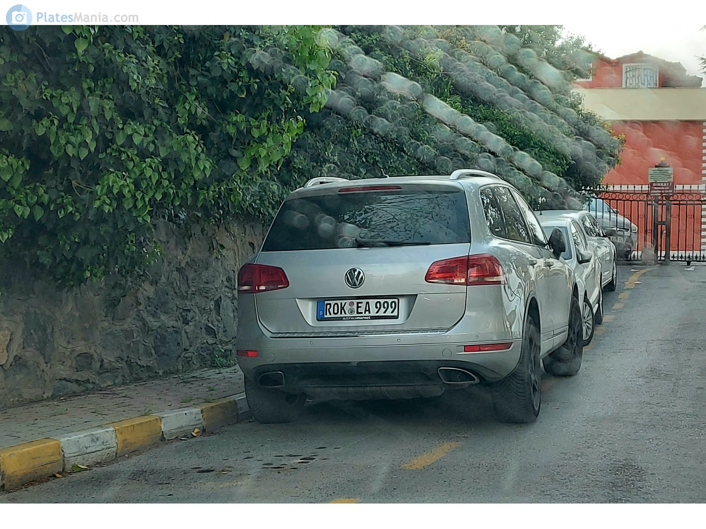 ROK EA 999, Volkswagen Touareg 2nd gen (7P), 2010–2018