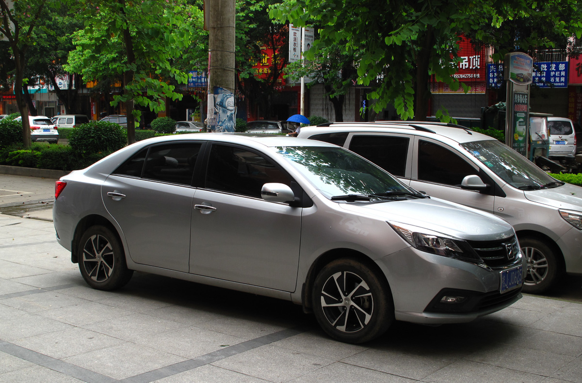 桂J·J0625, Zotye Z300 