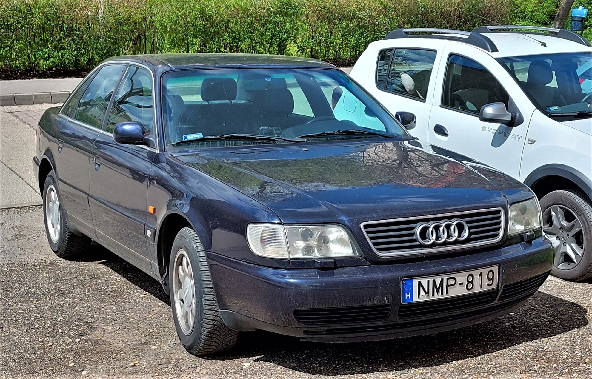 NMP-819, Audi A6 1st gen Sedan (C4/4A2), 1994–1997