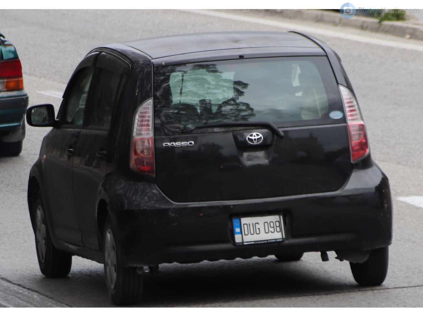 DUG 098, Toyota Passo 1st gen (M300), 2004–2010