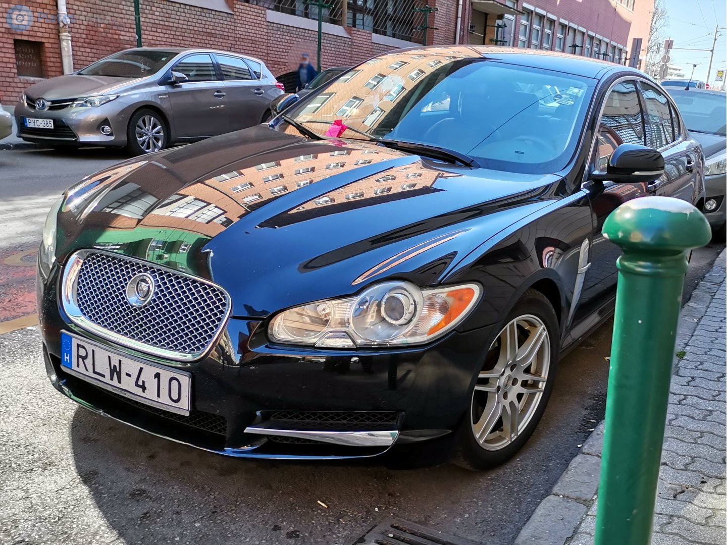 RLW-410, Jaguar XF 1st gen Sedan (X250), 2007–2011