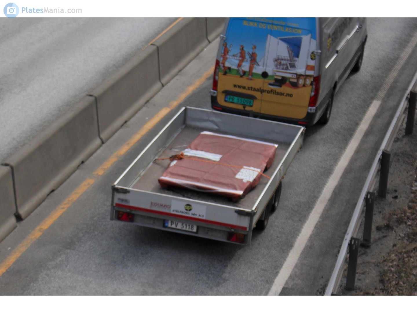 PV 5118, Eduard Trailers 