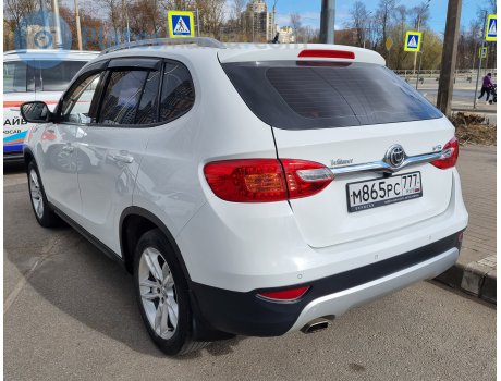 м865рс777, Brilliance (Huachen Zhonghua) V5