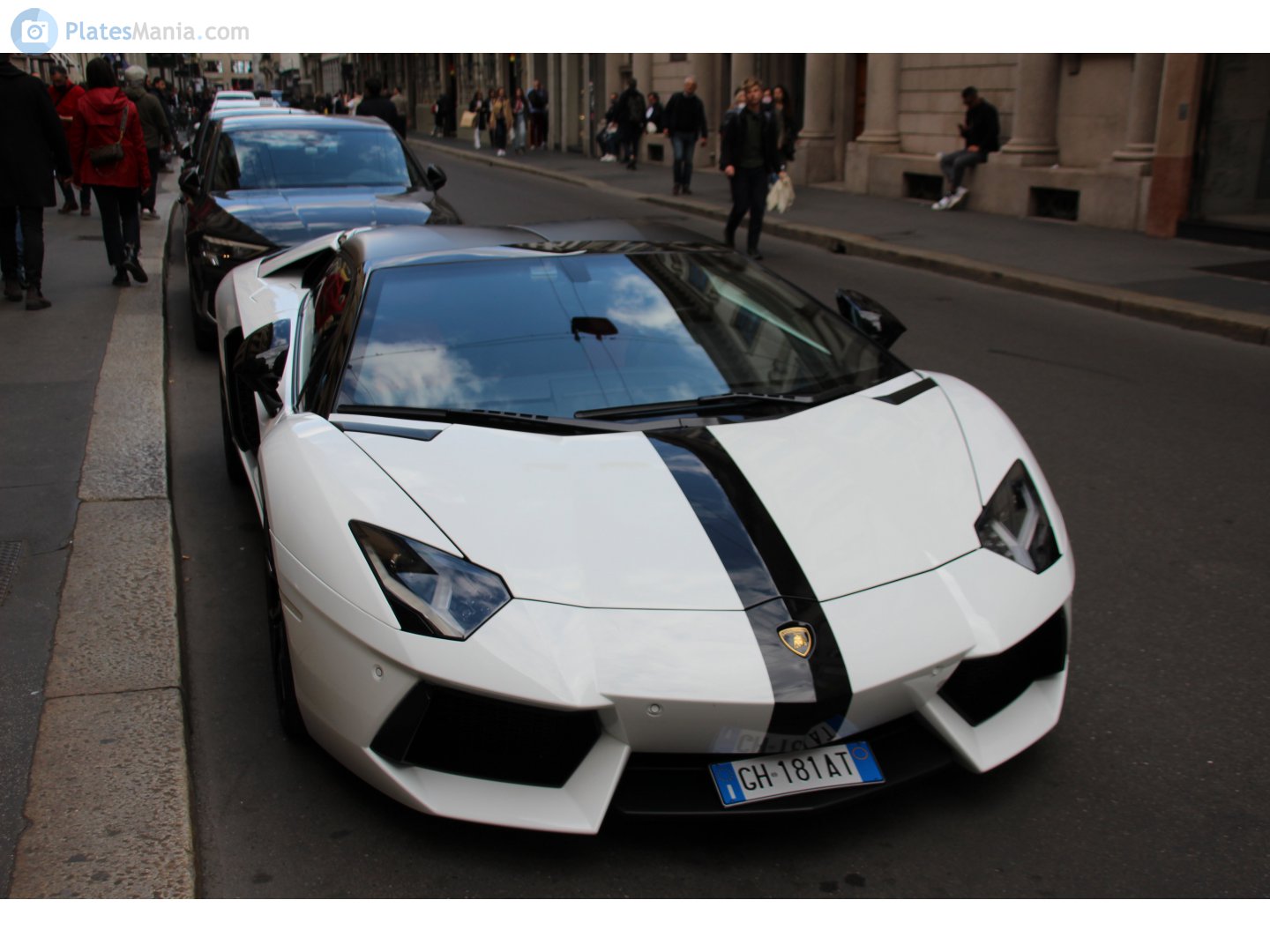 GH 181 AT, Lamborghini Aventador LP700-4, 2011–2016