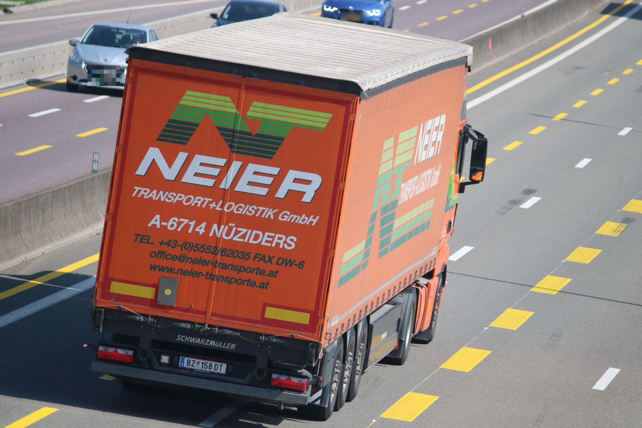 BZ 158 DT, Schwarzmüller 