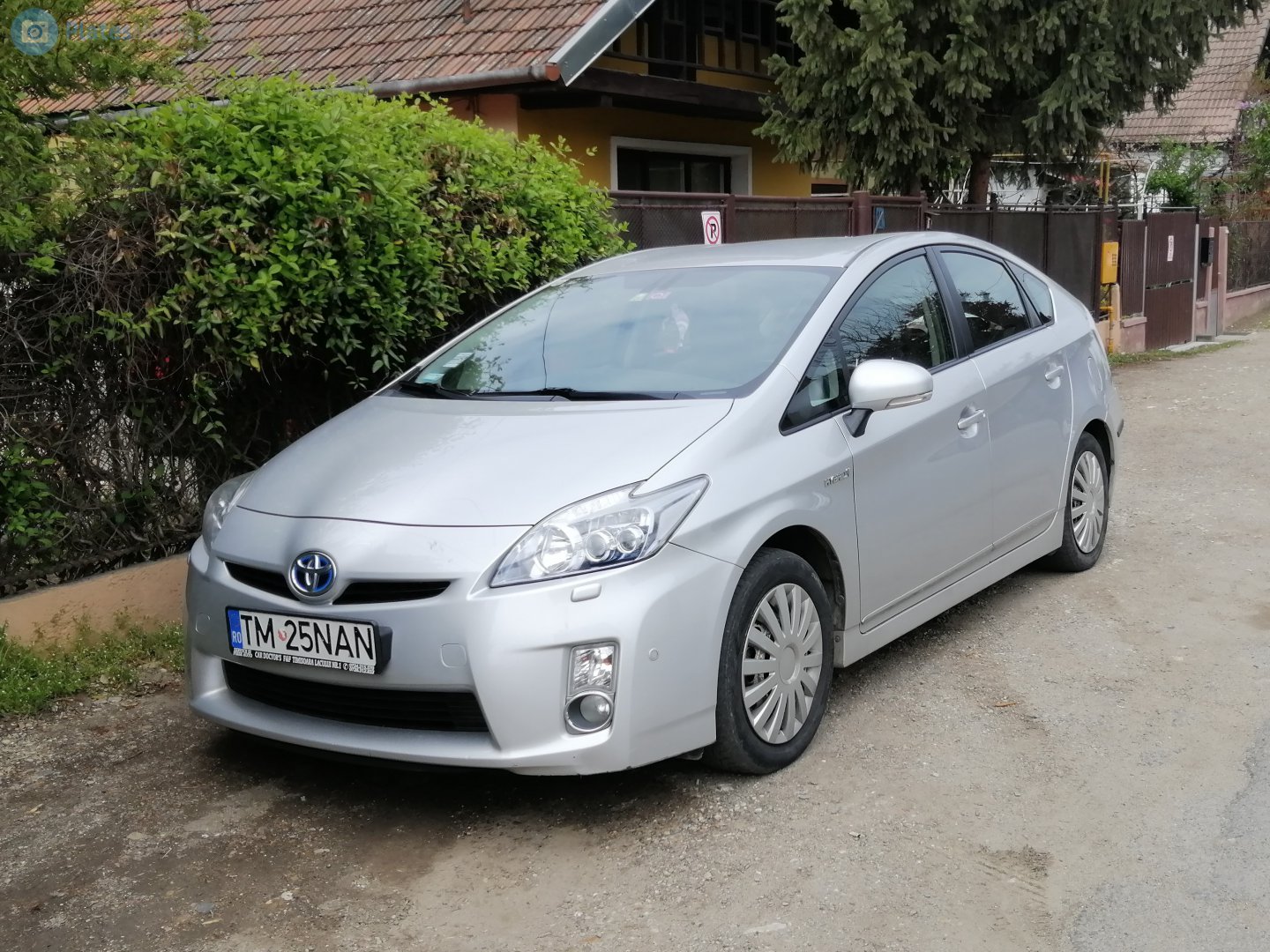 TM 25 NAN, Toyota Prius 3rd gen Liftback (ZVW30), 2009–2015