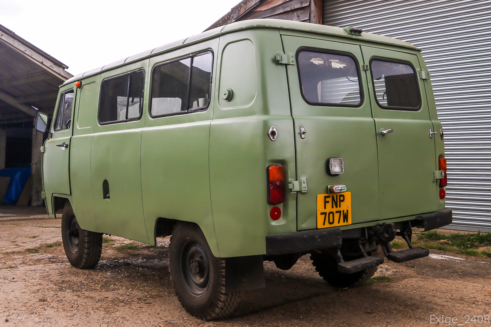 FNP707W, UAZ 452 452/3741 All-metal Van, 1965–