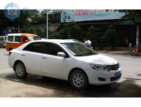 桂J·YY821, Zotye Z300