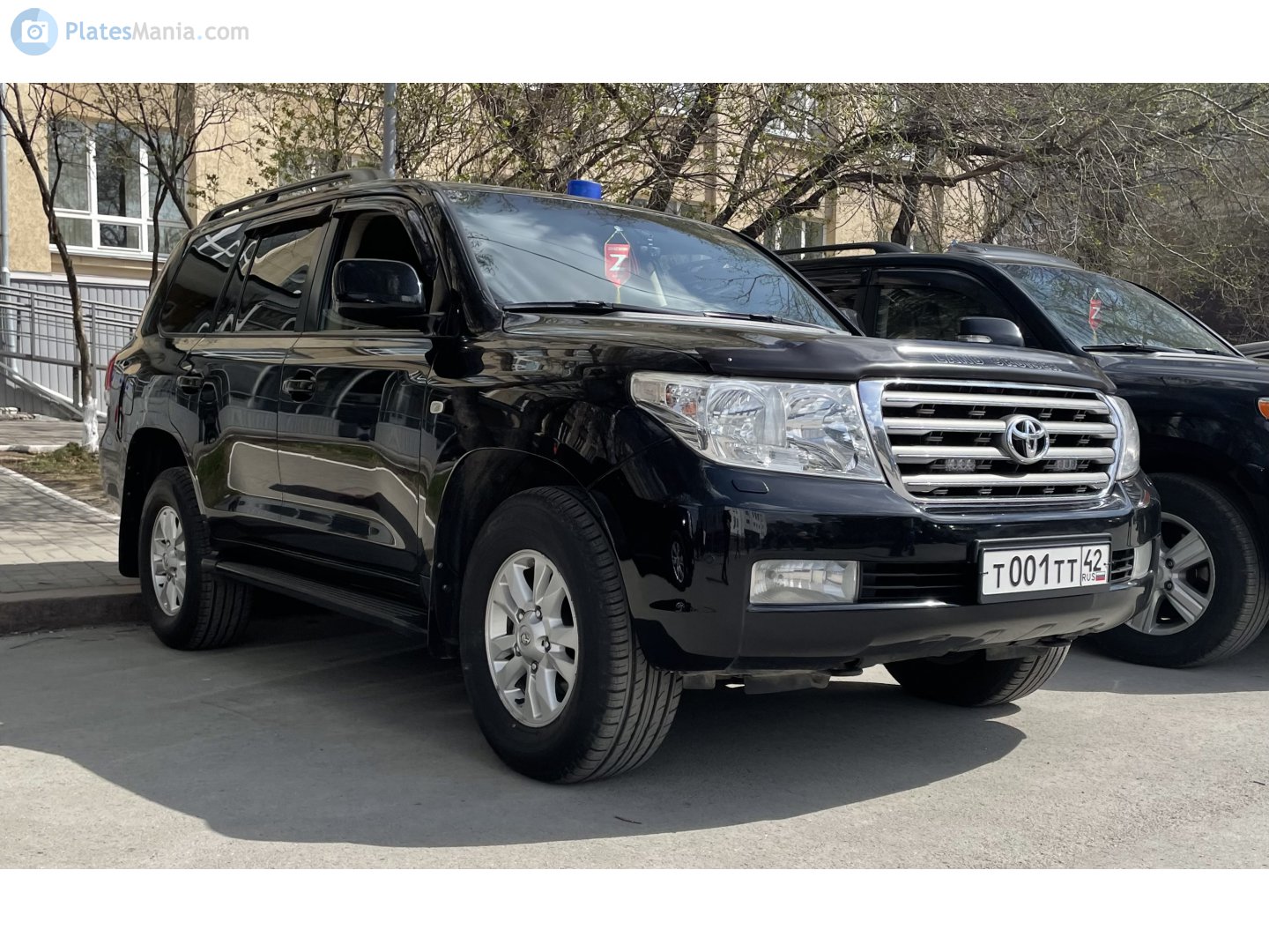 т 001 тт 42, Toyota Land Cruiser 200 (J200), 2007–2011