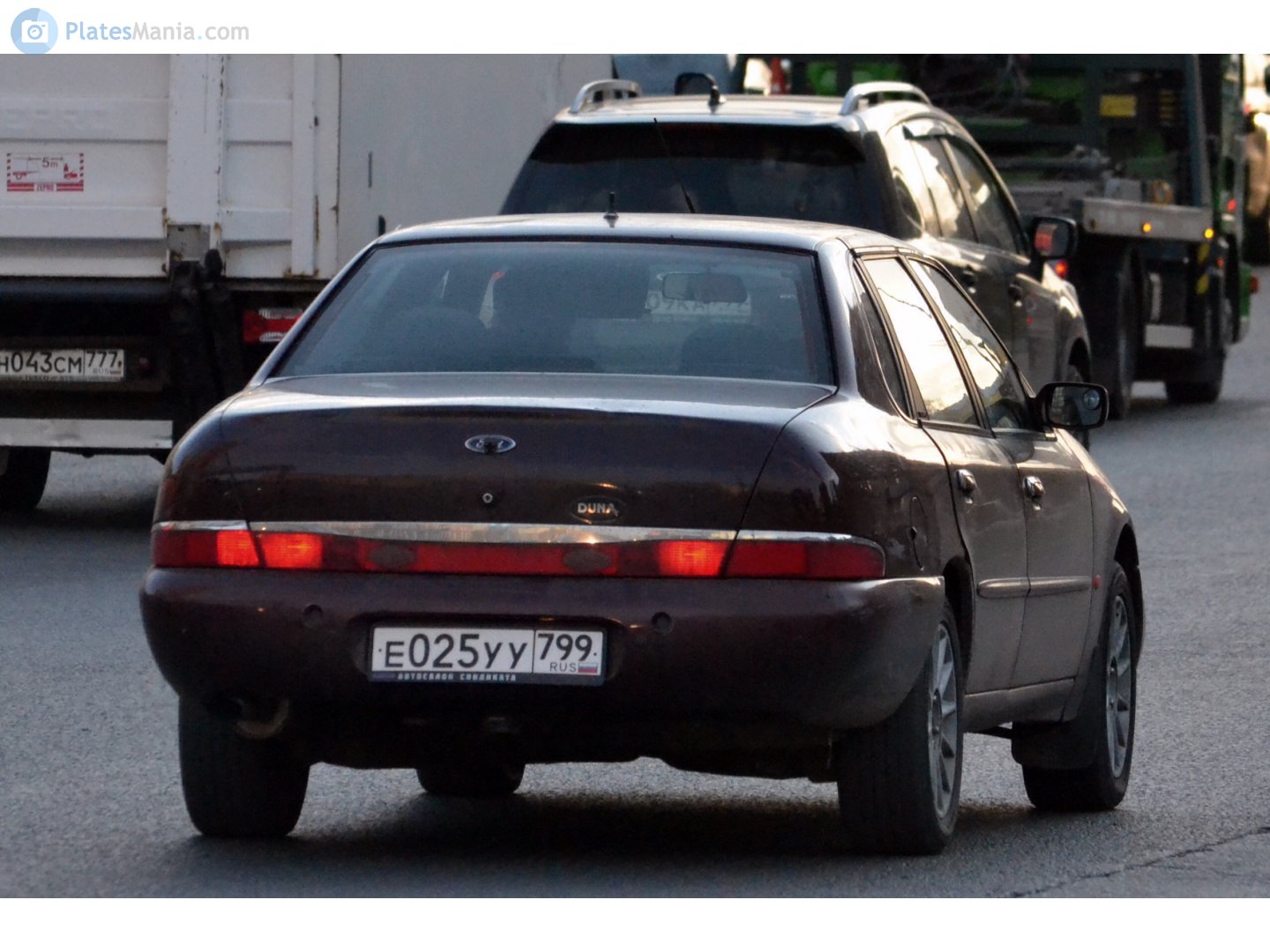 е 025 уу 799, Ford Scorpio 2nd gen Sedan (GFR), 1994–1998