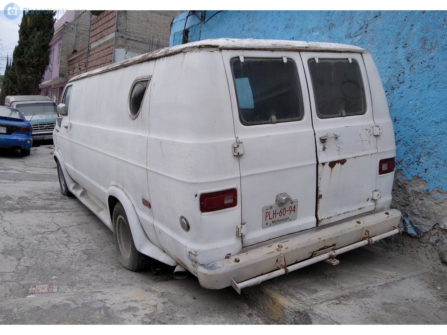 PLH-60-94, Dodge Tradesman 