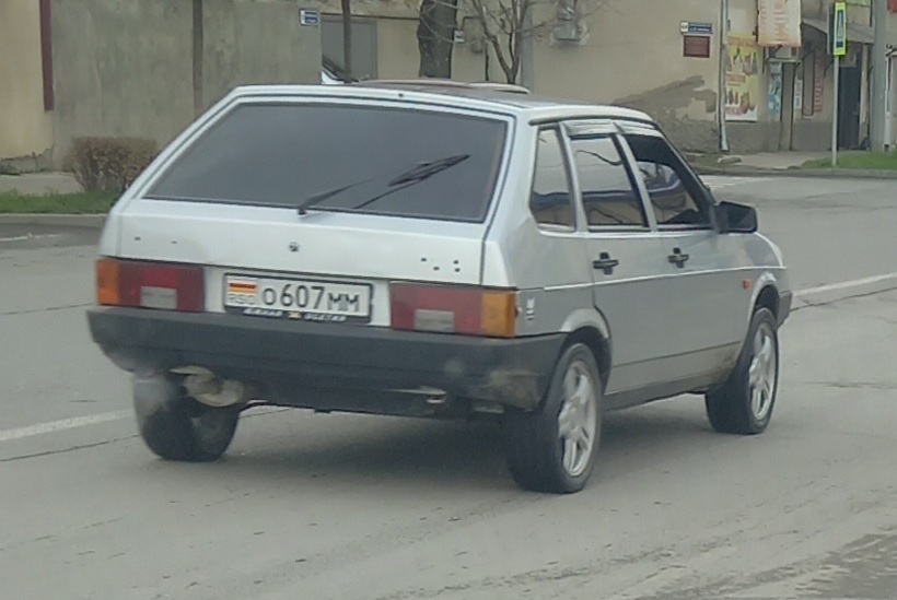 о 607 мм, Lada (VAZ) 2109 2109 Спутник (Samara/Forma/Sputnik), 1987–2004 (–2011 for others)