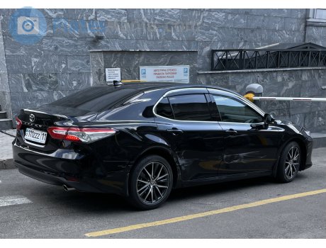 111 ZZZ 11, Toyota Camry