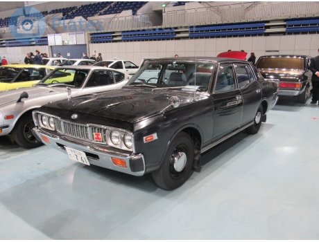 多摩 530 て 761, Nissan Gloria