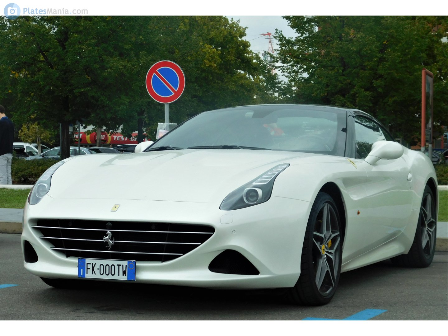 FK 000 TW, Ferrari California 1st gen T (149M), 2013–2017