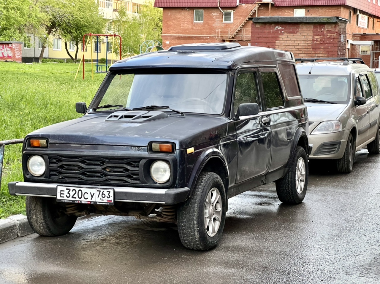 е 320 су 763, Lada (VAZ) Лаура-19321 