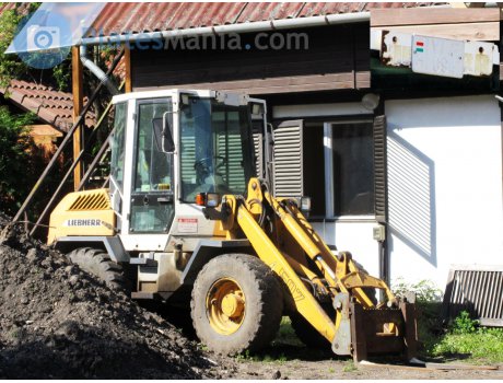 YLF-094, Liebherr L-Series