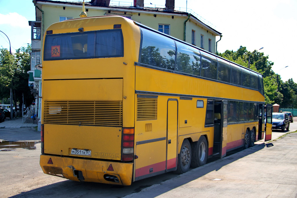 м 351 тк 57, Neoplan Megaliner 