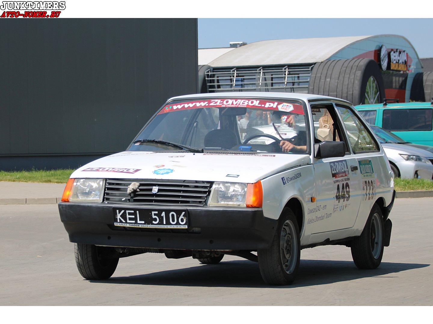 KEL 5106, ZAZ 1102 1102 Таврия (Tavria) Hatch, 1987–2007