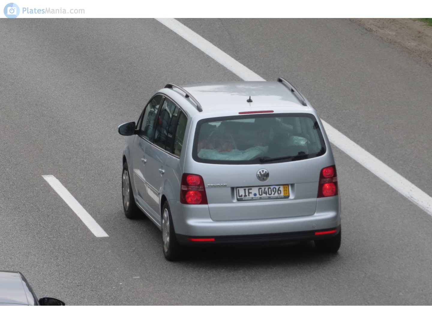 LIF 04096, Volkswagen Touran 1st gen (1T2), 1st facelift, 2006–2010