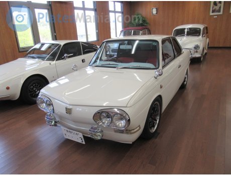 長野 514 て 3, Hino Contessa