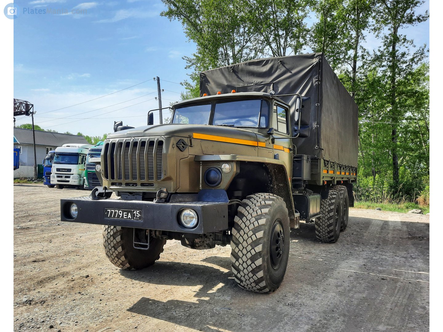 7779 еа 15, Ural (UralAZ) 4320/5557 4320/5557 6×6, 1977–