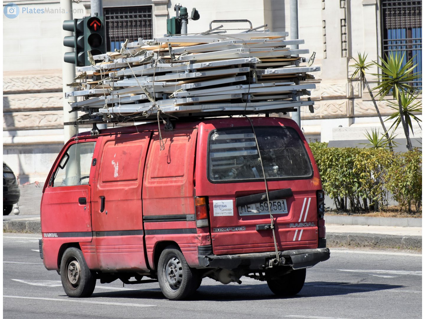 ME 592581, Bedford Rascal 