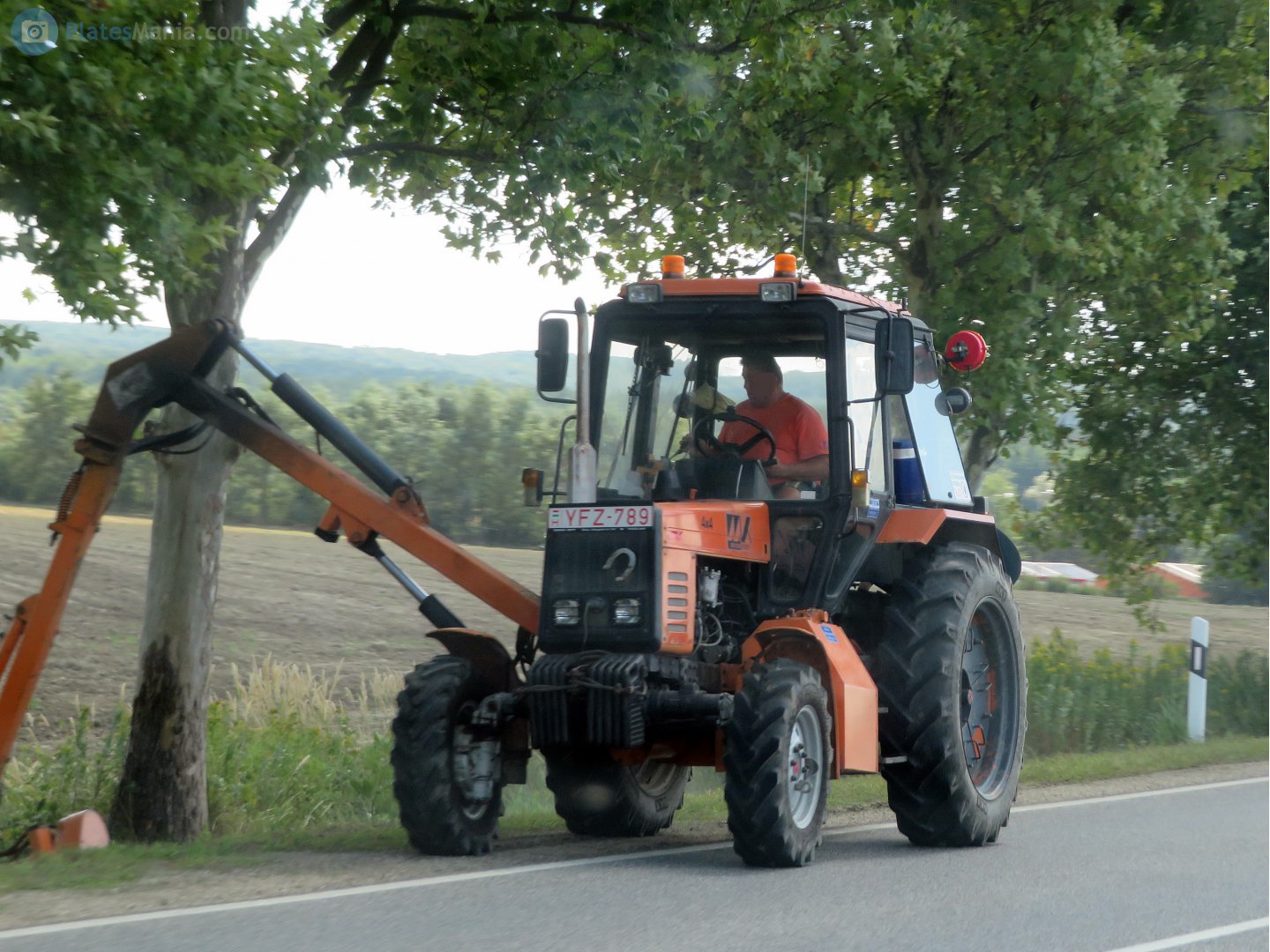 YFZ-789, Belarus (MTZ) 820 