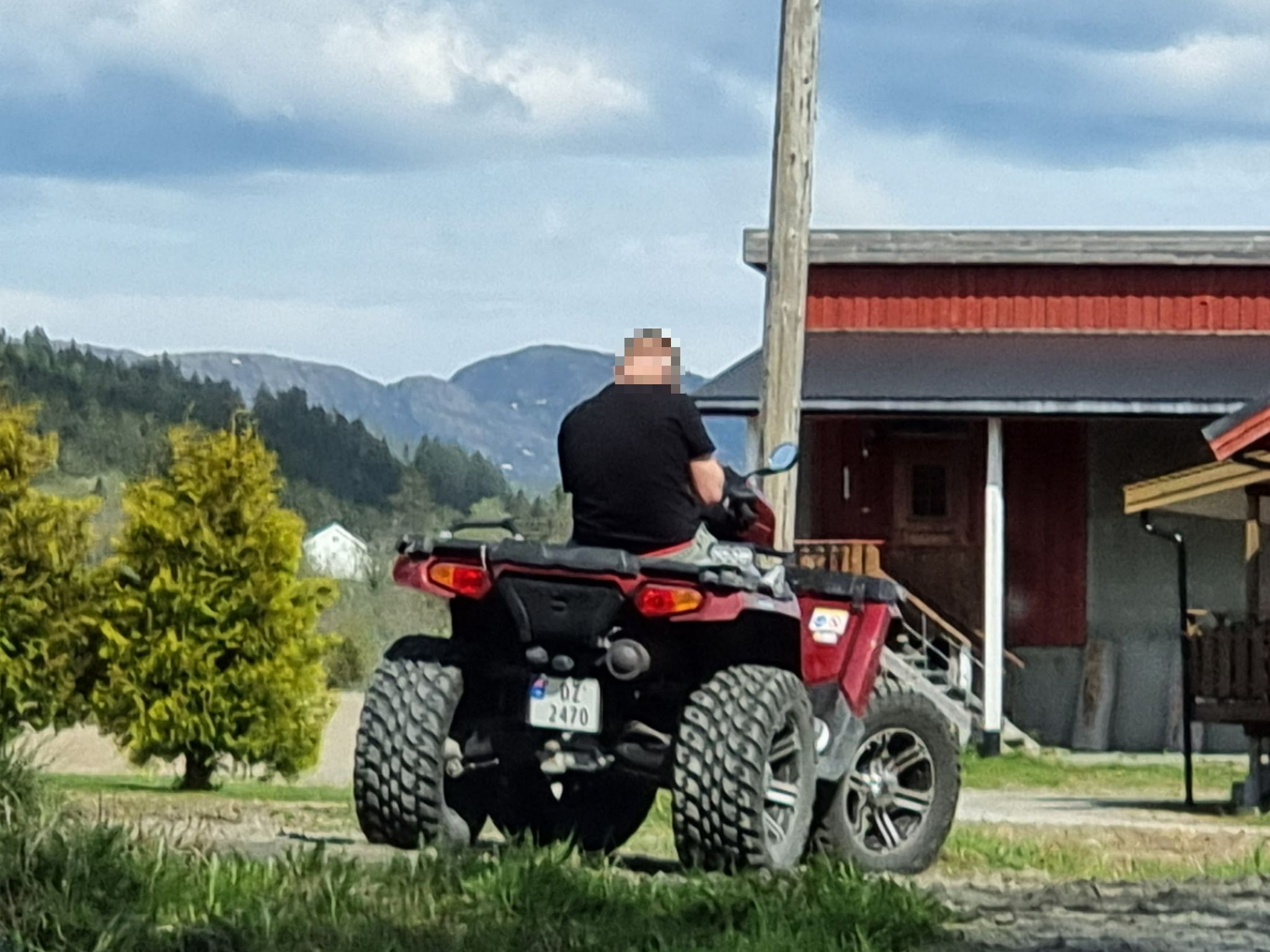 DZ 2470, Polaris Sportsman 
