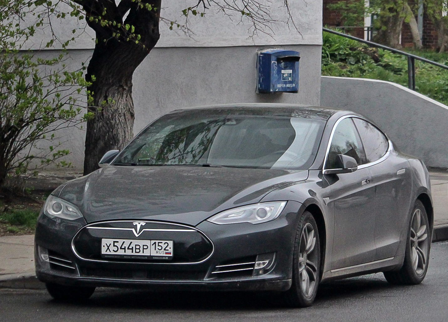 х 544 вр 152, Tesla Model S 1st gen (5YJS), 2012–