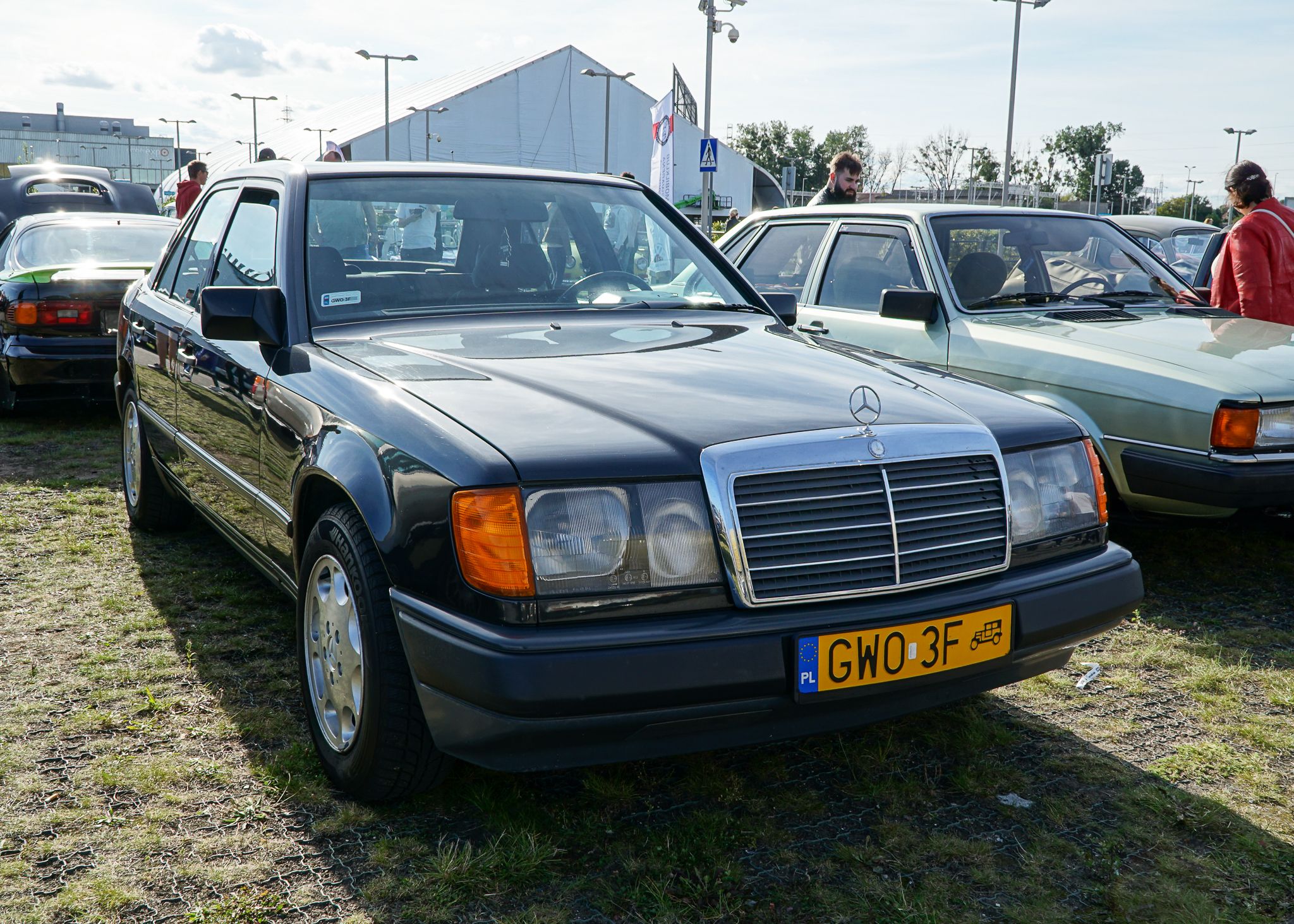 GWO 3F, Mercedes-Benz E-Klasse 1st gen Sedan (W124), 1984­–1995