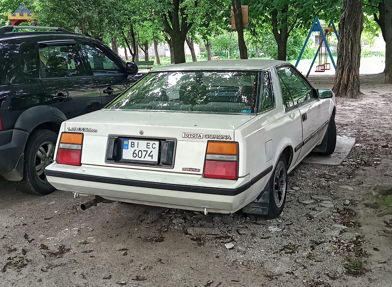 BI 6074 EC, Toyota Corona 7th gen Coupe (T140), 1982–1985