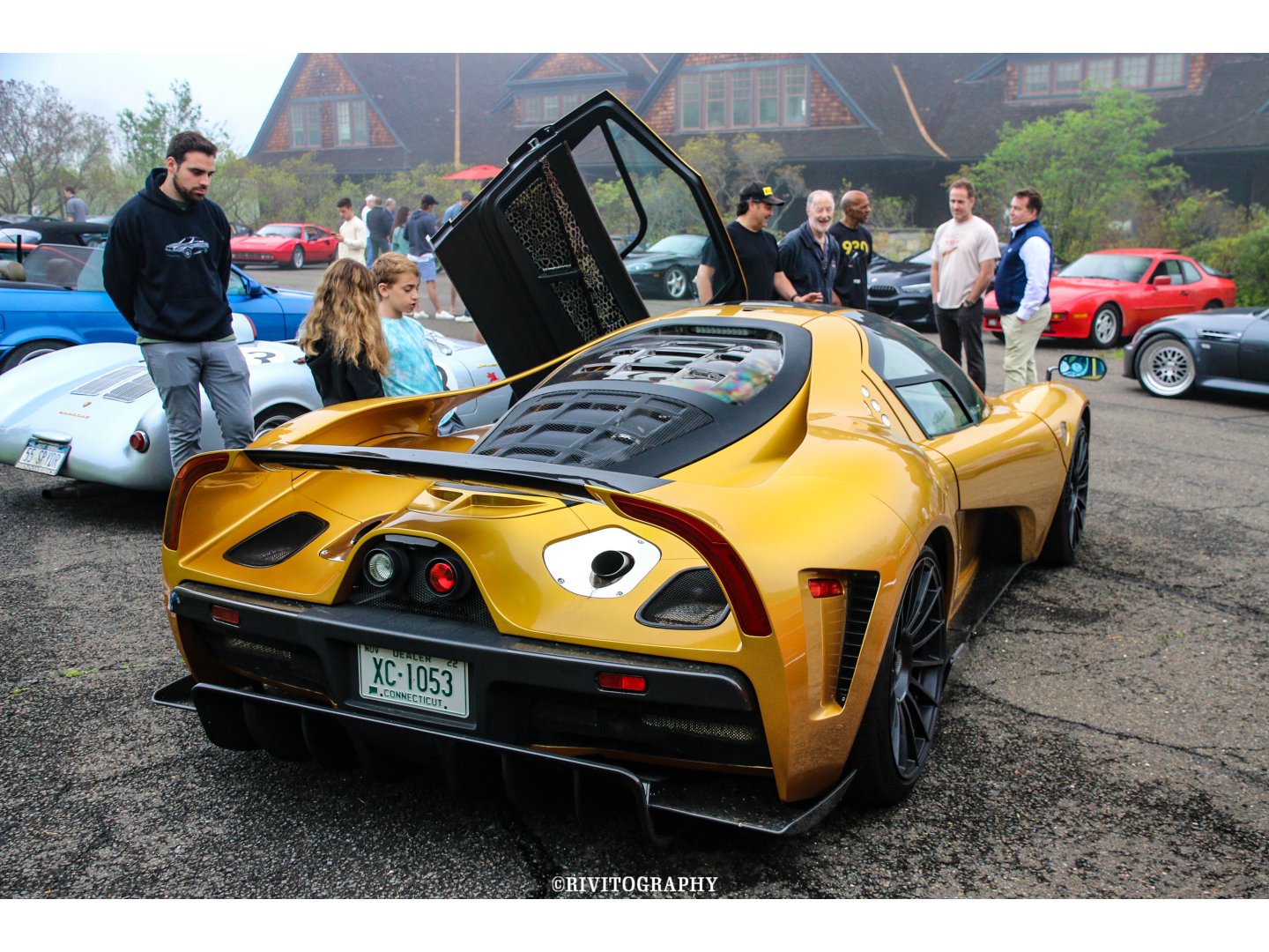 XC-1053, SCG (Scuderia Cameron Glickenhaus) 004 