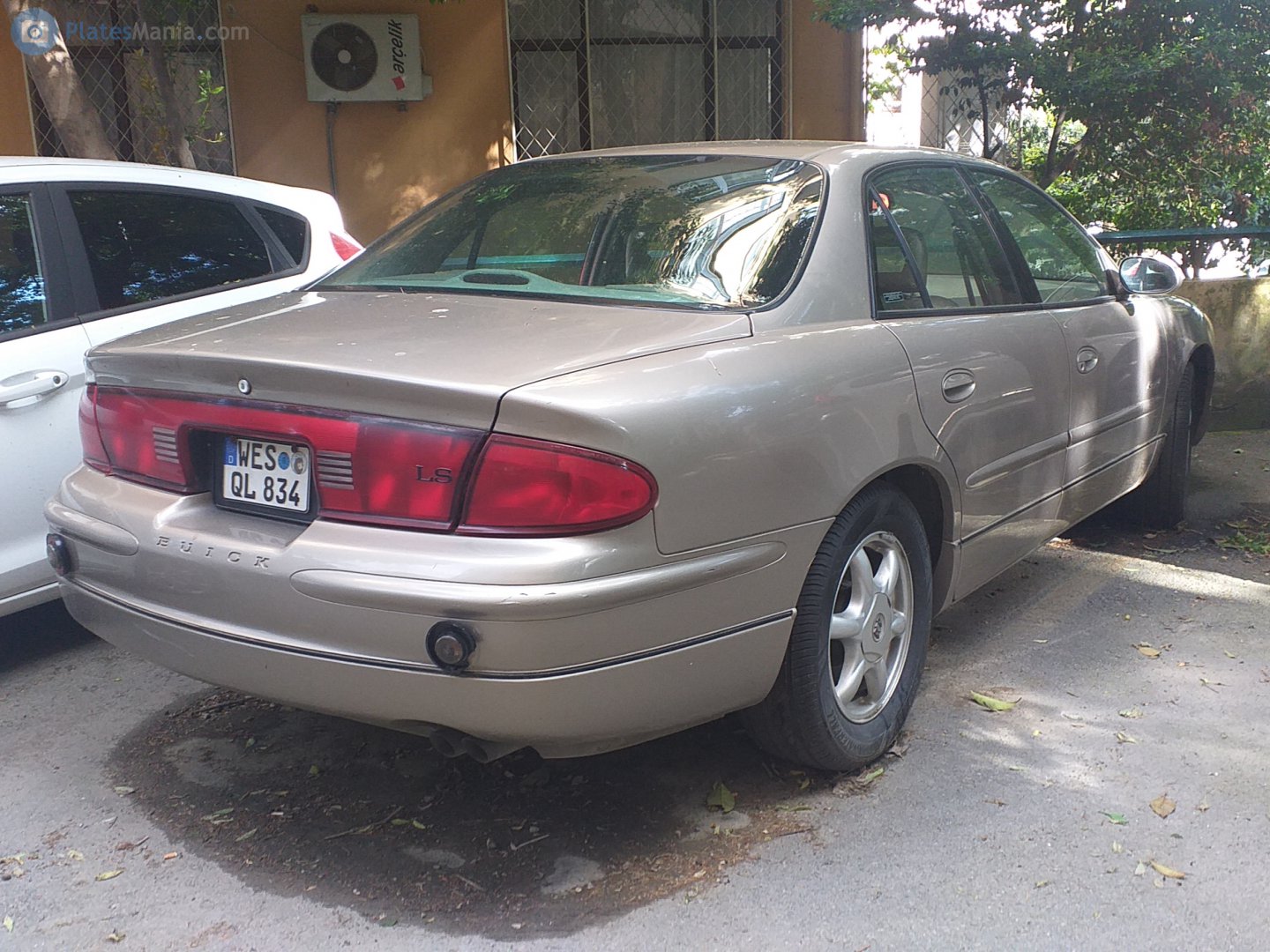 WES QL 834, Buick Regal 4th gen (B69/F69; W-body), 1996–2004