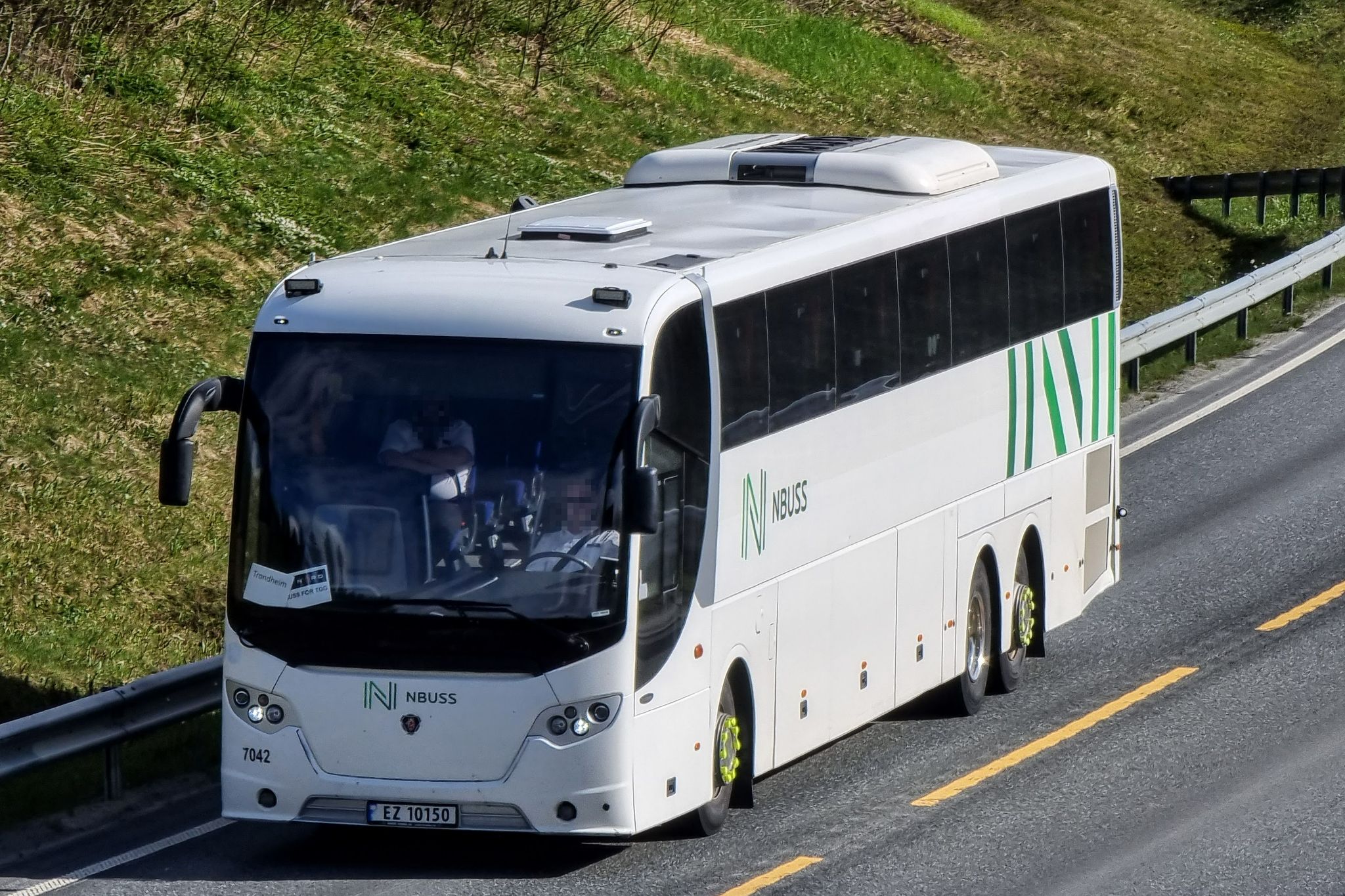 EZ 10150, Scania OmniExpress Coach (340/360), 2007–2017