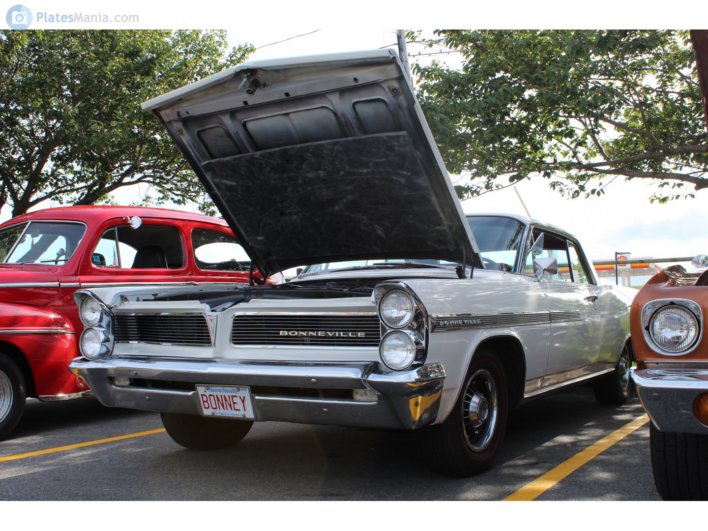 BONNEY, Pontiac Bonneville 3rd gen 1963 2-door Hardtop (2847; B-body), 2nd facelift, 1962–1963