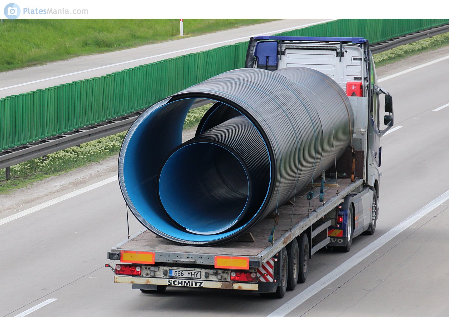 666 YHY, Schmitz SPL 