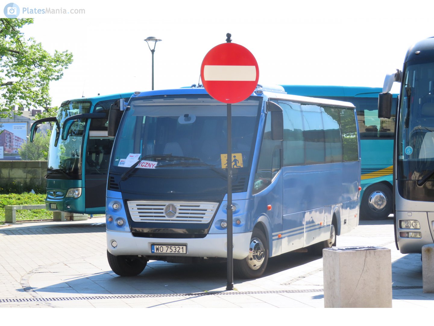 WO 75321, Autosan A8V 