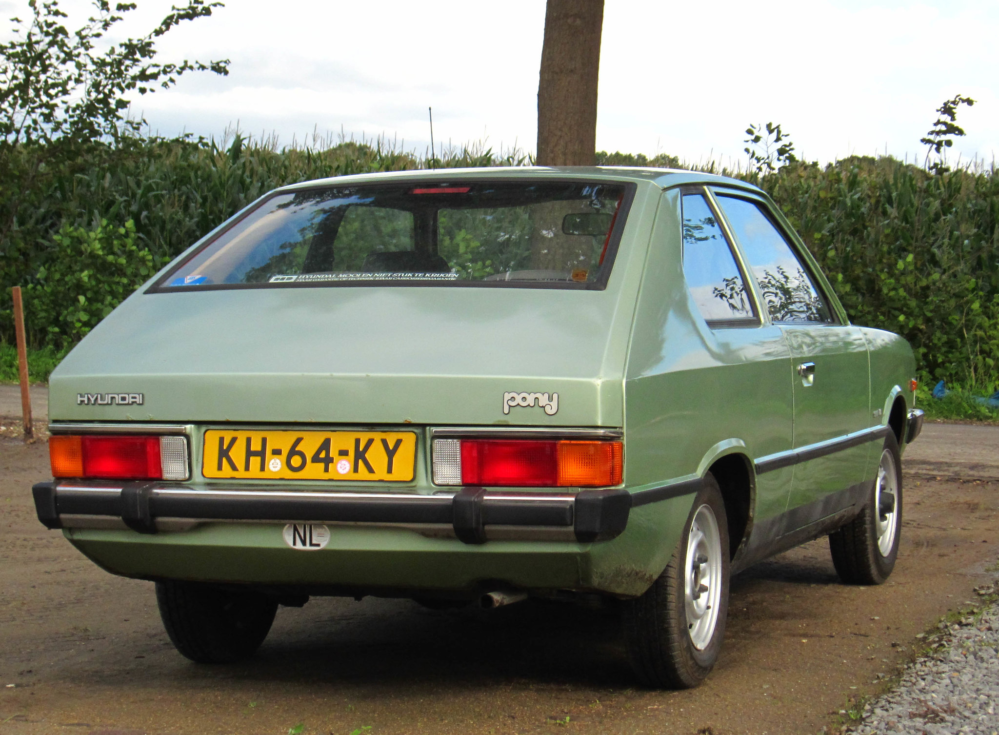 KH-64-KY, Hyundai Pony 1st gen 3-door Liftback (110), 1980–1982