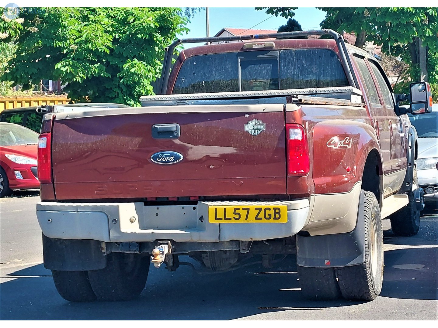 LL57ZGB, Ford F-350 11th gen Super Duty (P356), 2006–2010