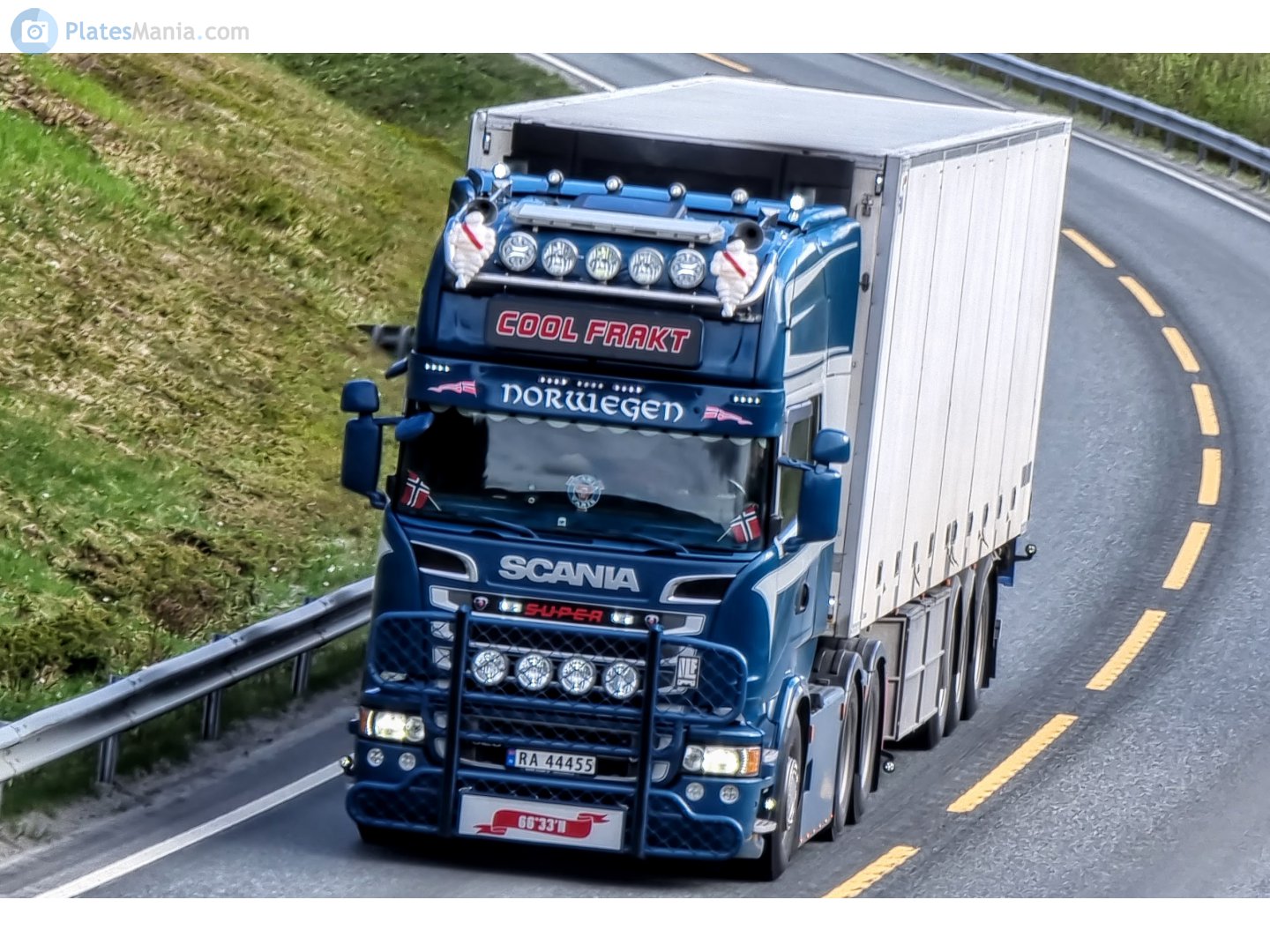 RA 44455, Scania R-Series 1st gen, 2004­–2017