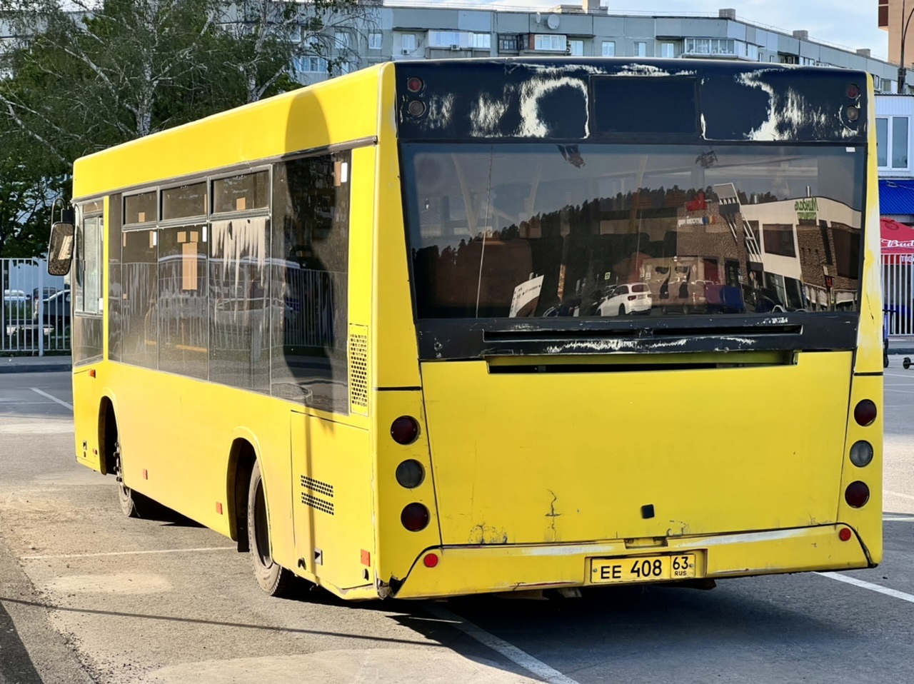 ее 408 63, MAZ 206 